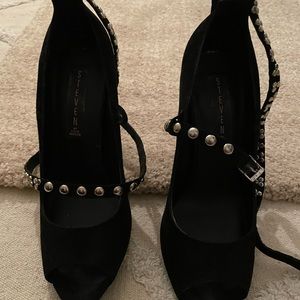Steve Madden black suede peep toe silver strap wraps around ankle for sexy look